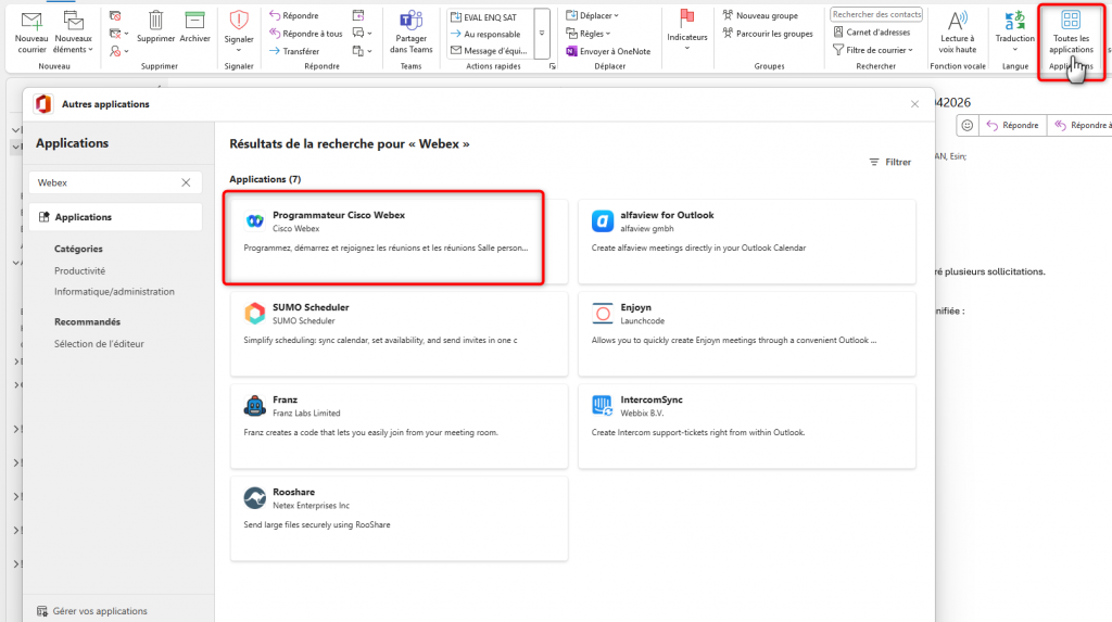 L'image montre comment ouvrir le panneau des compl&eacute;ments